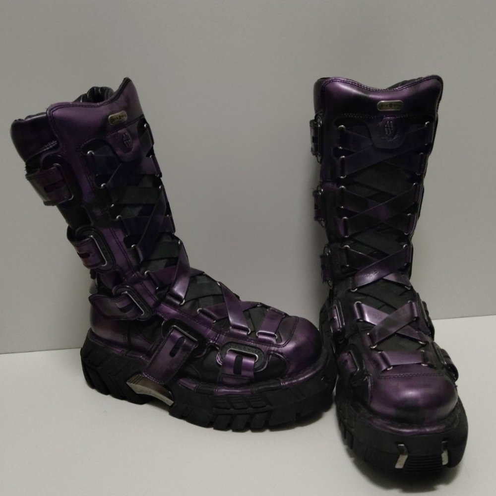 Sz 8 vintage New Rock Boots